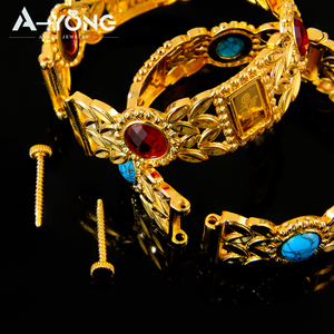 Ayong đồ trang sức phụ nữ <span class=keywords><strong>Bangle</strong></span> sang trọng <span class=keywords><strong>21K</strong></span> mạ vàng thiết kế tinh tế Turquoise Charming Bangles đối với phụ nữ - Product Image 3