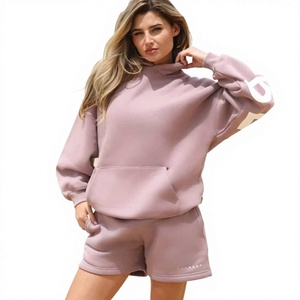 Ensemble deux pièces en molleton ample et surdimensionné pour femme, vêtements décontractés, survêtement d'hiver, ensemble sweat à capuche et short pour femme - Product Image 1