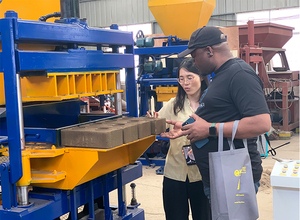 Gạch Báo Chí Cho Makiga Đa Mục Đích Cseb Nén Ổn Định Trái Đất Khối <span class=keywords><strong>Wt</strong></span> 4-10 Nén Trái Đất Gạch Máy Làm - Product Image 5