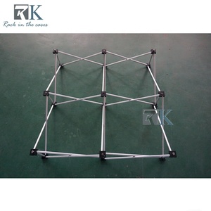 Plateforme de scène à installation par clés hexagonales avec rehausseur en aluminium et finition moquettée - Product Image 6