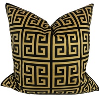 Housse de coussin carrée en velours de style nordique moderne, garnie de polyester doux, amovible, lavable, motif animal/tissé uni, décorative