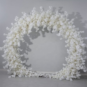 Arco de Flores Redondo de 3 Soportes con Marco de Fondo de Lazo Grande y Araña de Cristal Castillo Blanco Bosque Encantado - Product Image 2