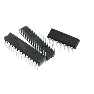 Chips FPGA Integrados LFX1200EB-03FE680I Nuevos y Originales de Fábrica, Sellados, 680-FPSBGA (40x40), Matriz de Puertas Programables por el Usuario - Product Image 1