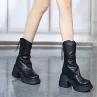 Bottes à plateforme pour femme OEM ODM, à talon carré épais, avec fente arrière, coupe ajustée, mi-mollet, imperméables et légères