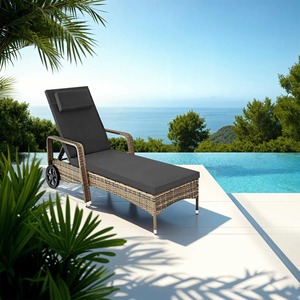 Sillón de ratán de estilo europeo de alto nivel de apariencia ajustable con almohadas cómodas, adecuado para piscinas de jardín - Product Image 1