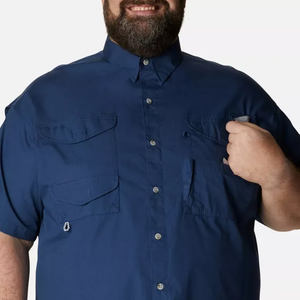 Camisa de pesca con botones, diseño personalizado, protección UV 50, estampado divertido de peces, para otoño, con botones extra grandes. - Product Image 4