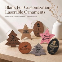 Ornements suspendus pour arbres de Noël-Décor en forme d'arbre en cuir PU gravé au laser avec logo personnalisé pour Noël promotionnel