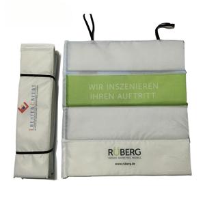 Coussin de siège pliable <span class=keywords><strong>en</strong></span> polyester personnalisé avec impression par sublimation Beckon pour cadeaux d'entreprise et événements sportifs - Product Image 1