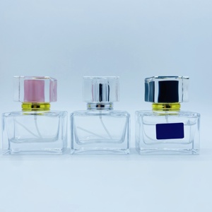Botella de Perfume de Vidrio Transparente de 30 ml con Tapa de Plástico para Creaciones de Fragancias DIY en el Cuidado Personal, Frascos de Perfume DIY - Product Image 3