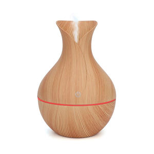 Humidificateur d'air, diffuseur d'huiles essentielles, pulvérisateur de brume silencieux, purificateur d'air pour voiture, humidificateur d'huiles aromatiques, mini humidificateur en bois pour chambre à coucher, 130 ml - Product Image 1