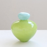 Vase en verre soufflé à la main, sculpture artistique moderne, avec couvercle décoratif, pour la décoration intérieure, présentation sur table, centre de table pour événements et mariages
