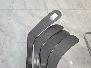 Bastoni da Hockey su Ghiaccio in Fibra di Carbonio di Alta Qualità 2026, Modelli P28/P92 per Tutte le Età, Ampia Disponibilità, Spedizione Rapida, Vari Modelli Disponibili - Product Image 6