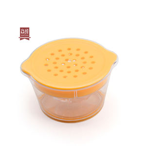 YF 4 in 1 Multi-functional Hand Press Screw Plastic Orange Squeezer Manual Orange Lemon Juicer - Product Image 1