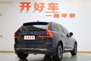 Autos Usados de Alta Calidad Volvo <span class=keywords><strong>XC60</strong></span> <span class=keywords><strong>2023</strong></span> <span class=keywords><strong>B5</strong></span> 4WD Intelligent Comfort Luxury Híbrido Enchufable Rusia Caja de Cambios Automática Motor Turbo - Product Image 5