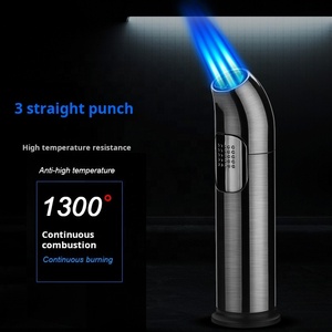Nouveau briquet miniature rechargeable au butane coupe-vent, flamme à 3 jets, design luxueux, logo personnalisé, cadeau d'affaires en métal avec boîte cadeau - Product Image 3