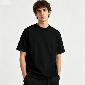 เสื้อยืดแขนสั้นสีดำสำหรับผู้ชาย คอกลม ทรงลำลอง ผ้าเจอร์ซีย์ สีพื้น ผ้าฝ้าย 100% ทอแบบเรียบ ย้อมสีธรรมดา ทรงปกติ - Product Image 1
