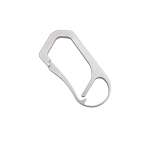 Mousqueton multifonction en titane argenté, moderne, portable, pour survie en extérieur, porte-clés élégant, nouveau design, durable, résistant à la corrosion - Product Image 1