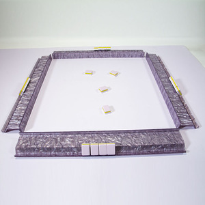 Support de Mahjong Personnalisé Moderne de Luxe en Acrylique Marbré Gris Nacré/Violet Taro 17,5 po 20 po – Durable et Portable - Product Image 5