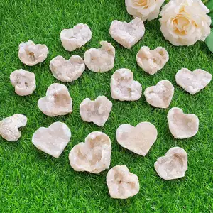 Vendita calda cristallo naturale druzy geode cuore amore pietre di cristallo per la decorazione