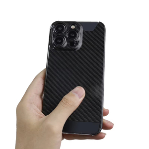 Funda de <span class=keywords><strong>Fibra</strong></span> de Carbono Brillante de Alta Calidad para iPhone 16 Pro Max, Funda Protectora de Silicona Rígida a Prueba de Golpes, Gran Venta - Product Image 5