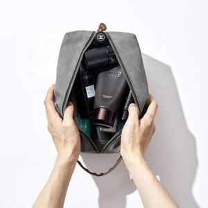 Bolsa de Aseo Portátil de Cuero PU para Hombre, Diseño Moderno, Gran Capacidad, Impermeable, Bolsa de Cosméticos de Viaje con Cierre - Product Image 4