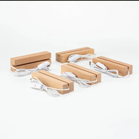 Porte-cartes de table en bois de pin naturel avec motif gravé élégant décor à la maison porte-menu de restaurant modèle de boîte-cadeau en bois