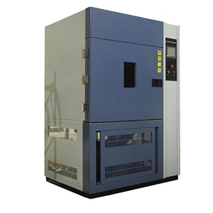 Werksverkauf Klimas imulator Xenon-Lichtbogen <span class=keywords><strong>test</strong></span> kammer mit UV-Lampen Verwitterung widerstands prüfmaschine für Regen <span class=keywords><strong>test</strong></span> - Product Image 4