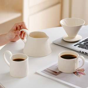 Taza de Cerámica Estilo Crema Personalizada, Utensilio para Café Hecho a Mano, Taza con Filtro de Café Personalizada - Product Image 1
