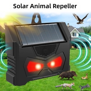 Piège à souris solaire étanche anti-oiseaux avec panneau solaire - Lutte <span class=keywords><strong>antiparasitaire</strong></span> écologique pour jardin et ferme en matériau ABS - Product Image 1