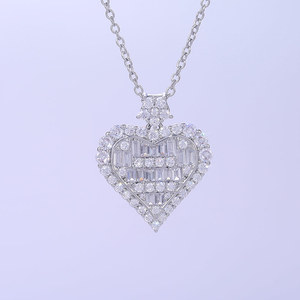 Collana con Ciondolo a Forma di Cuore in Pietra Preziosa Geometrica per Donne, Catena Classica per Fidanzamento - Product Image 6