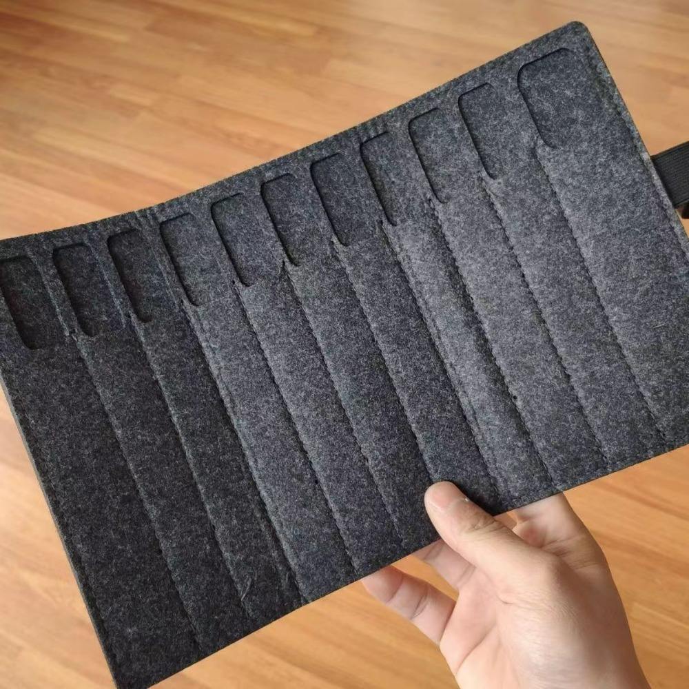 สีเทาเข้ม