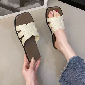 Sandales compensées décontractées style coréen pour <span class=keywords><strong>femme</strong></span>, légères, pour l'été, semelle extérieure en caoutchouc, tige en PVC, couleur assortie - Product Image 3