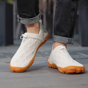 Nuevos Zapatos Deportivos Unisex Ligeros con Suela Blanda, de Color Sólido, Versátiles, Transpirables, de Malla Alta para Primavera, para Correr, con Drop Cero y Diseño Ancho para Pies Descalzos - Product Image 5