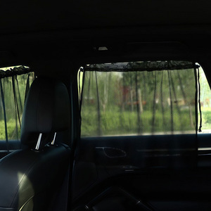 Pare-soleil de voiture en maille pour vitre latérale, installation par ventouse, protection de la vie privée pour les voyages des enfants - Product Image 2