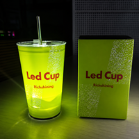 Chope à bière lumineuse LED JIN PENG avec couleurs personnalisables pour les événements sportifs, les fêtes et les promotions