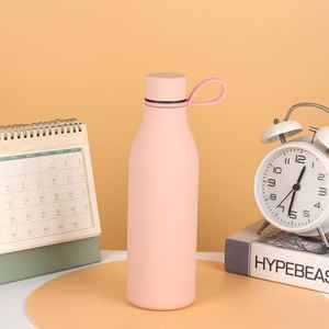 Petite gourde isotherme quotidienne de style américain, en acier inoxydable, avec sangle de transport, idéale pour la salle de sport et les escapades de week-end - Product Image 6