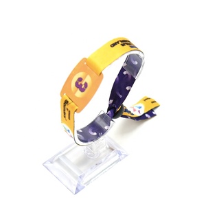 Mẫu miễn phí tùy chỉnh 13.56MHz chip NFC RFID dệt vải dây đeo cổ tay không thấm nước tổ chức sự kiện thanh toán 1K mã QR 125Khz làm giấy - Product Image 1