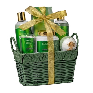 Coffret Cadeau Bain et <span class=keywords><strong>Spa</strong></span> à l'Eucalyptus, Prix Usine, Vente Chaude <span class=keywords><strong>en</strong></span> Gros, Idéal pour le Lavage et les Soins Corporels – Le Meilleur Choix de Cadeau pour les Fêtes - Product Image 2