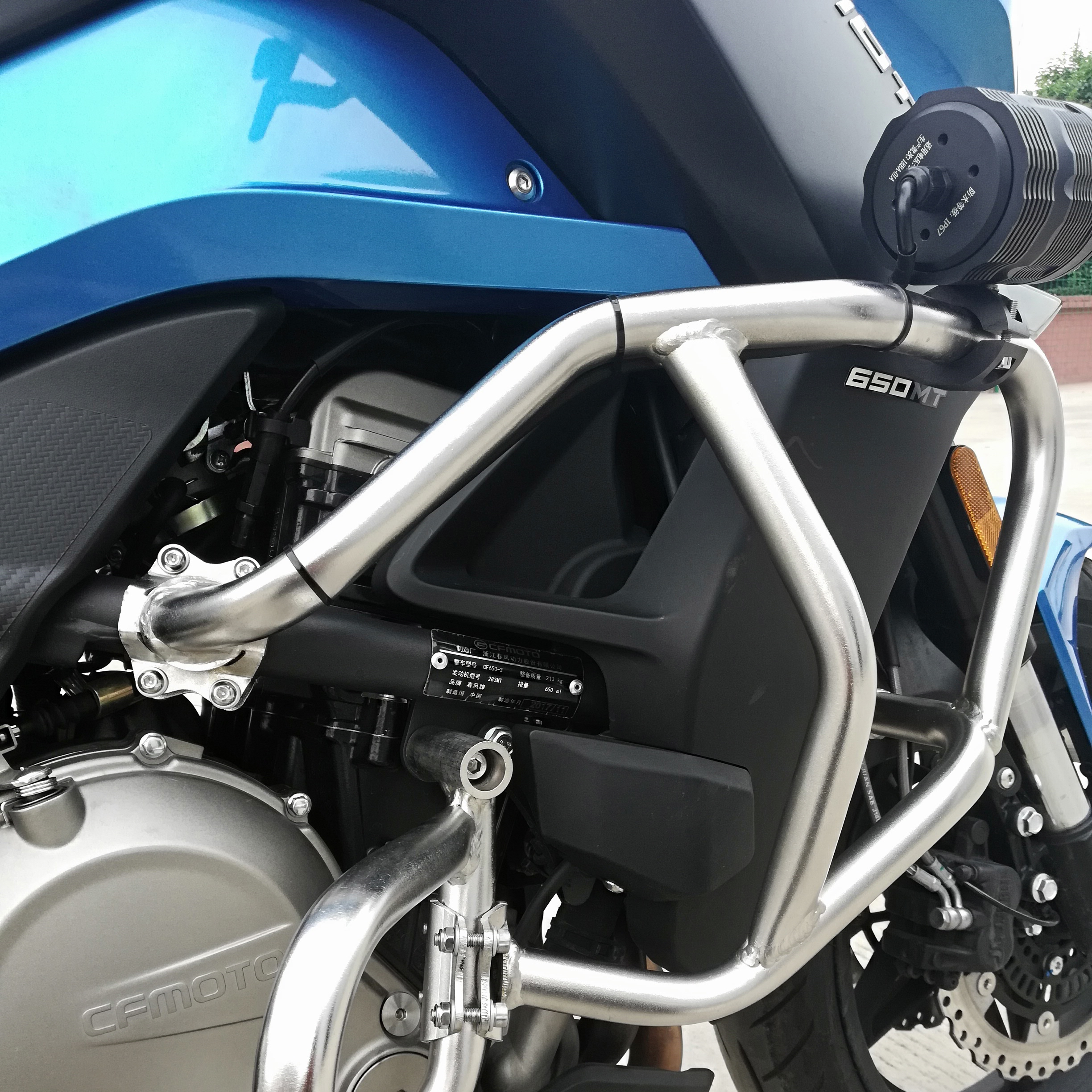 バイクのバンパークラッシュバー CFモト ため CF モト 650MT 650 MT