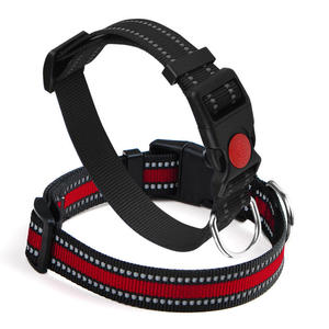 Collare <span class=keywords><strong>per</strong></span> Cani Personalizzato di Alta Qualità con <span class=keywords><strong>Targhetta</strong></span> Identificativa Riflettente in Poliestere <span class=keywords><strong>per</strong></span> Cani di Piccola, Media e Grande Taglia - Product Image 1