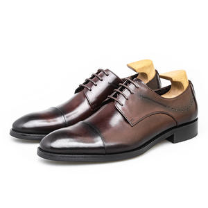 Chaussures Oxford haut de gamme conçues à vendre directement. Chaussures formelles décontractées en cuir véritable pour hommes - Product Image 1