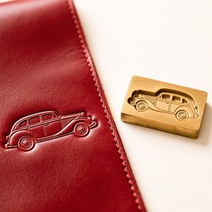 Poinçons en cuir durables personnalisés avec logo, tampons de marquage en fer pour cadeaux de mariage en bois, avec moule de modèle de machine CNC - Product Image 1