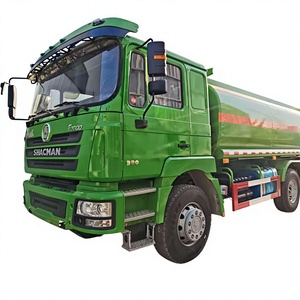 Camión Cisterna SHACMAN F3000 Verde 6x4 con Motor Weichai y Caja de Cambios SINOTRUCK, Capacidad de 31-40T - Product Image 1