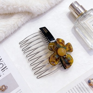 Pinzas de Pelo de Acetato Duraderas y Sencillas con Diseño de Flor para el Día de San Valentín - Product Image 3