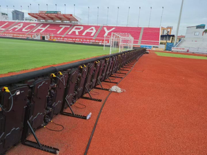 Pantalla LED para Exteriores de 960*960 mm, IP65 Impermeable, Gabinete de Aluminio Fundido a Presión para Estadios de Fútbol, Perímetros de Aeropuertos, Centros Comerciales y Metro - Product Image 5