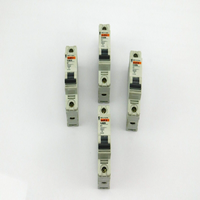 Disjoncteur PLC C60n C1 230/400~ Lot de 4 avec garantie