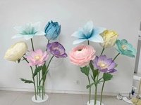 Fleurs artificielles géantes en papier de soie faites à la main, haut de gamme, personnalisées, design unique, pour événements de remise de diplômes, fête des mères, scène