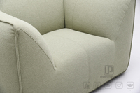 Fauteuil italien tendance, design moderne, tissu en flanelle, pieds en bois, meubles de haute qualité pour appartement, salle à manger, salon, chambre à coucher