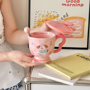 Mug en céramique mignon à motif de dessin animé avec couvercle et cuillère, tasse individuelle pour café, lait, petit-déjeuner, usage domestique, cadeau pour couples, Printemps 2025 - Product Image 4