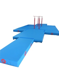 Tapis de <span class=keywords><strong>gymnastique</strong></span> durables fabriqués en usine OEM, haute densité, avec revêtement de <span class=keywords><strong>sol</strong></span> protecteur antistatique en PVC pour utilisation en salle de sport - Product Image 1
